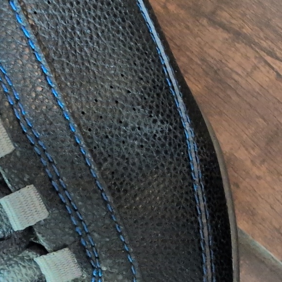 Donald Pliner Black Leather Blue Stitching Casual Sneakers - Men's 9 - Picture 9 of 9